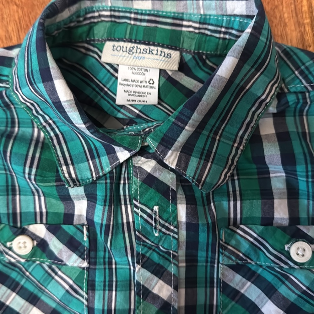 Bundle-Size 5/6 button up shirts & sweater vest- Set of 3 - Picture 3 of 4